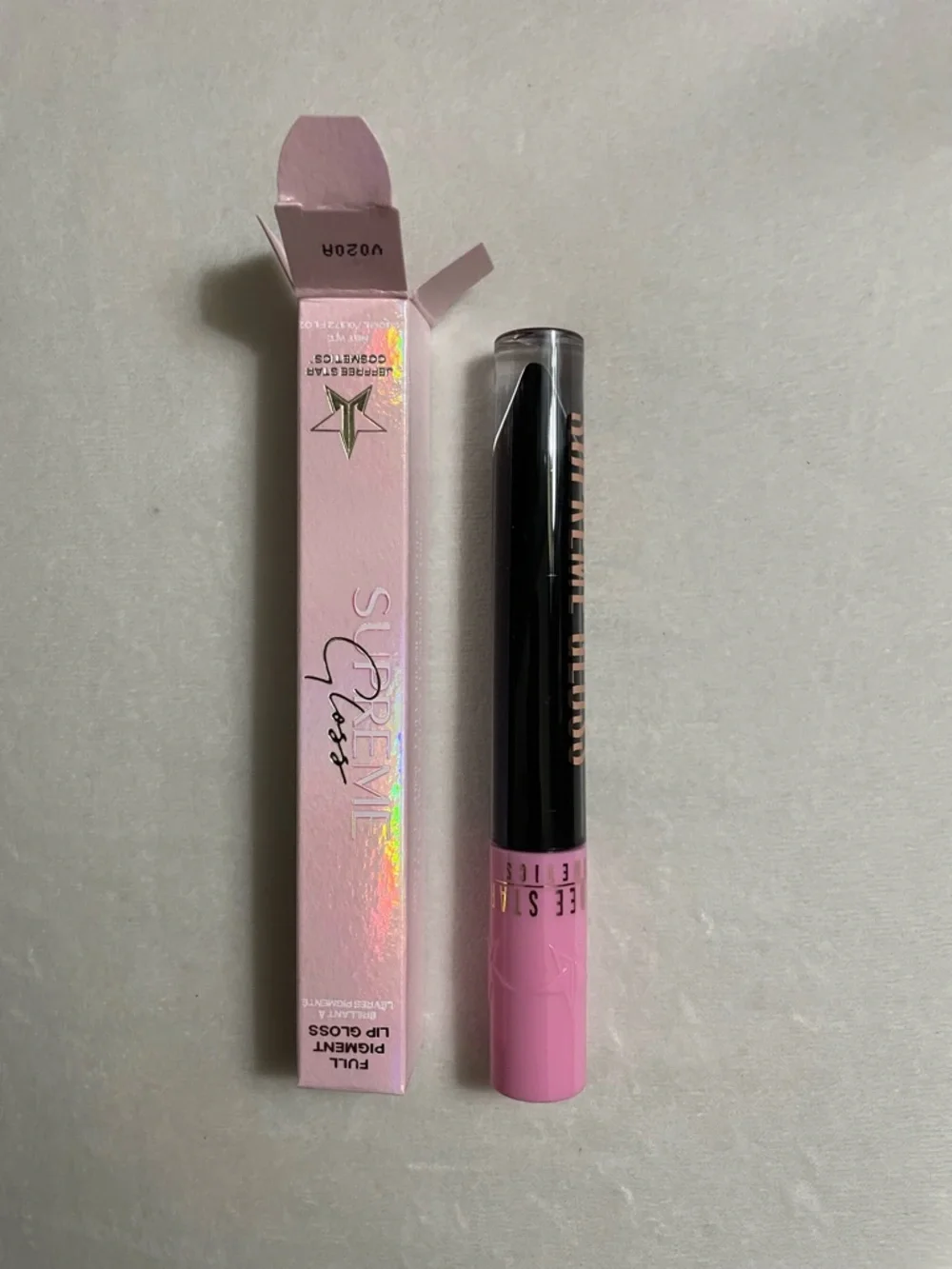 Jeffree Star Supreme Gloss NWT Full pigment Lip Gloss Weirdo